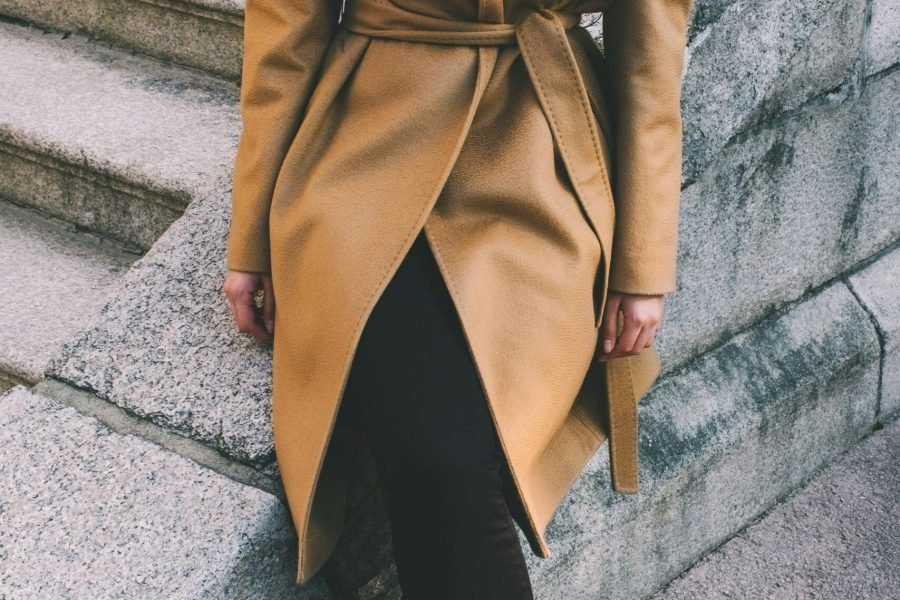 photo 1539533018447 63fcce2678e3